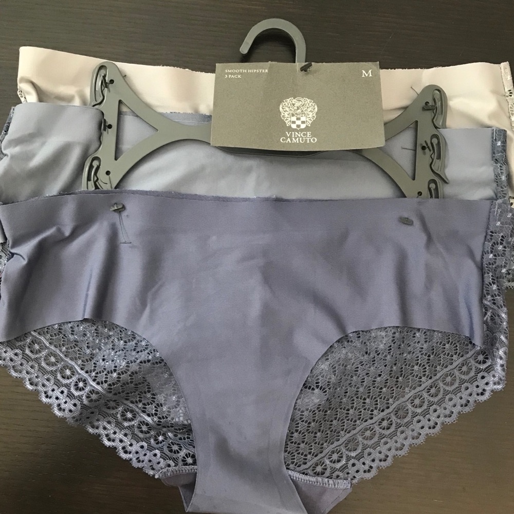 Vince Camuto Panties Smooth Hipster 3 Pack - Picture 1 of 4